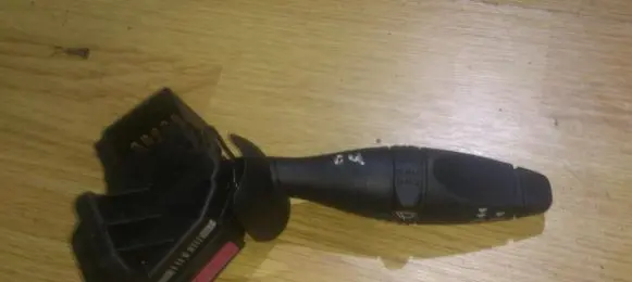 Ford Mondeo Mk III Wiper control stalk
