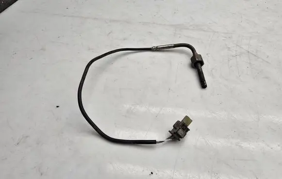 Mercedes-Benz Sprinter W906 Exhaust gas temperature sensor A0051534128