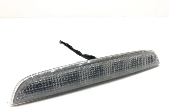 Mitsubishi Outlander Third/center stoplight 