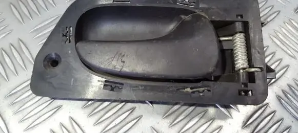 Renault Laguna I Front door interior handle 7700823285 7700841897