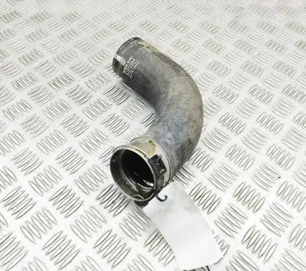 Volvo XC90 Intercooler hose/pipe 31370094