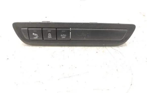Peugeot 2008 I Parking (PDC) sensor switch 9677059077