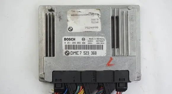BMW 7 E65 E66 Engine control unit/module 7523368 0261209002