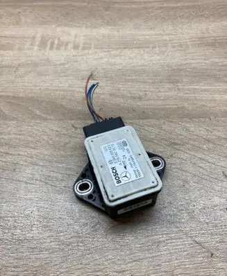 Mercedes-Benz E W211 ESP acceleration yaw rate sensor A2165420018 0265005623