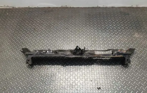 KIA Ceed Top upper radiator support slam panel