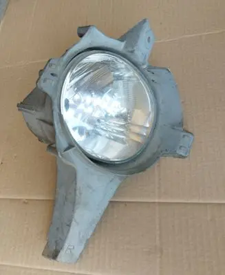 Toyota Hilux (AN10, AN20, AN30) Front fog light