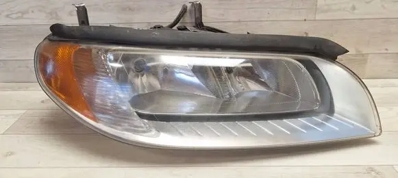 Volvo V70 Headlight/headlamp 31214352 6330200001