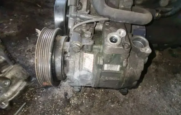 Alfa Romeo 166 Air conditioning (A/C) compressor (pump)