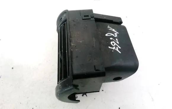 Dash center air vent grill