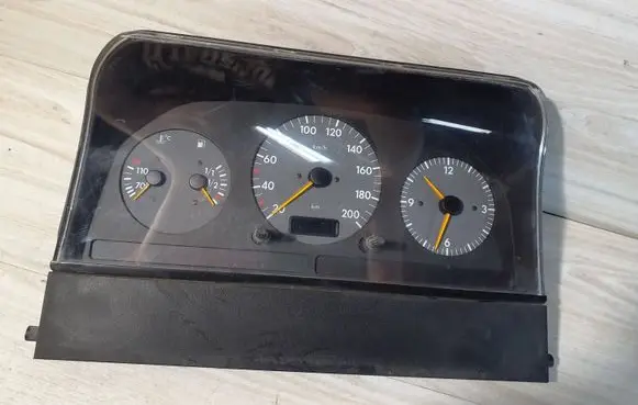 Volkswagen II LT Speedometer (instrument cluster) 2D0919850F