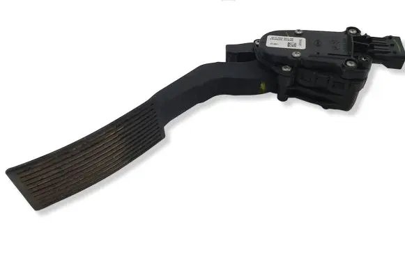 Nissan Navara D40 Accelerator throttle pedal 180025X00B