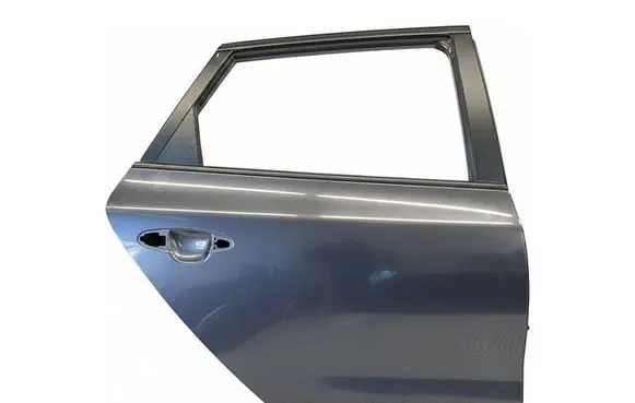 KIA Ceed Rear door
