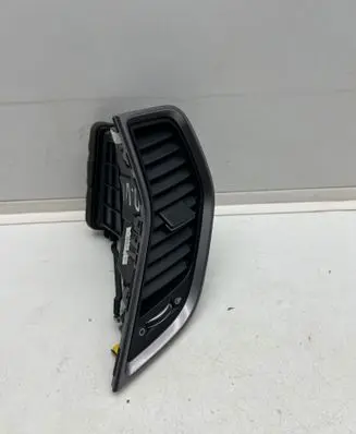 Hyundai Santa Fe Dash center air vent grill 974202W000 274202W000