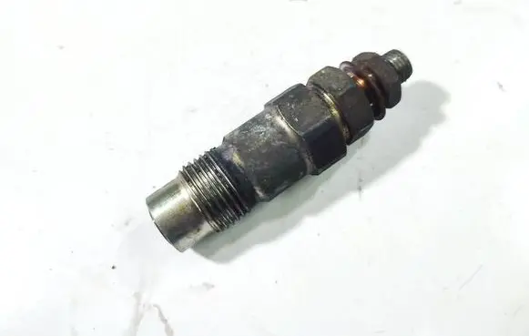 Nissan Primera Fuel injector 