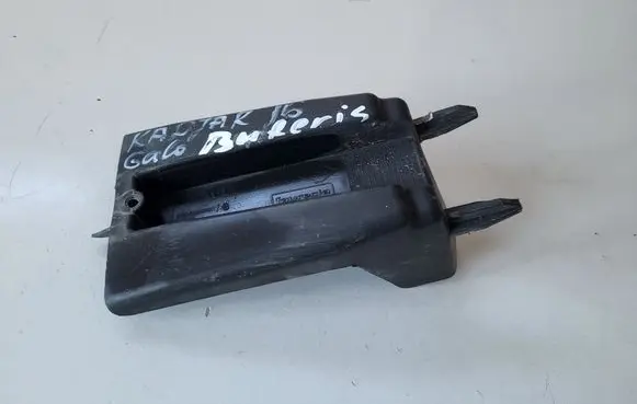 Renault Kadjar Rear bumper mounting bracket 850422606R