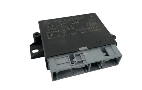 Mercedes-Benz E W212 Parking PDC control unit/module A0009008004