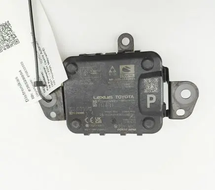 Toyota bZ4X Distronic sensor radar 8821048150 2308008552