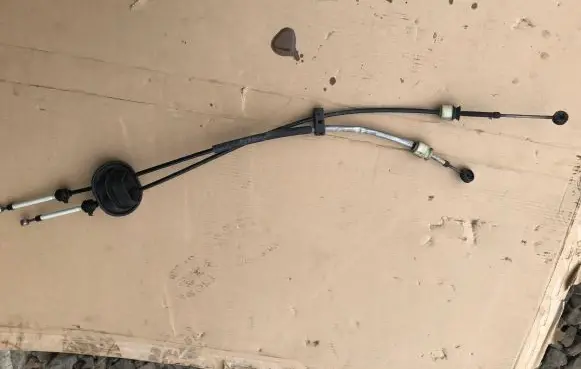 Citroen C4 I Gear shift cable linkage