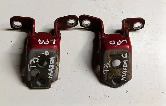 Mazda 6 Front door hinge set AWF21F58495