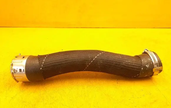 Peugeot 308 Engine coolant pipe/hose 9838283180