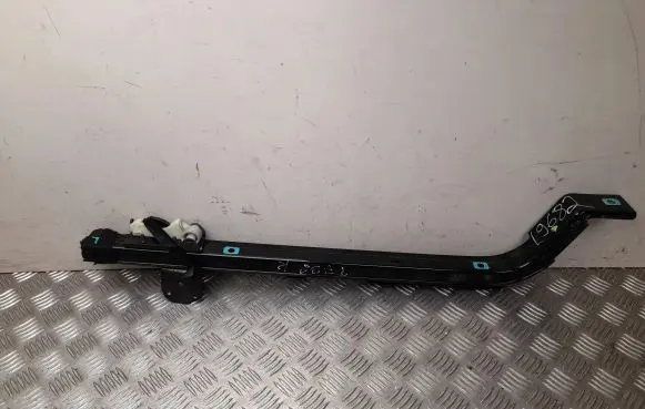 Rear door upper hinge