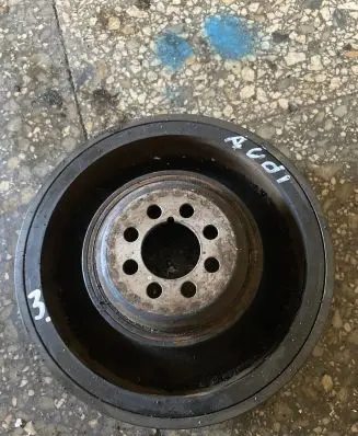 Audi A6 S6 C5 4B Crankshaft pulley