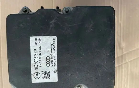 Audi A4 S4 B8 8K ABS Pump 8K0614517GM 8K0907379CK