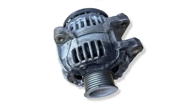 Toyota Avensis T250 Generator/alternator 0124325085