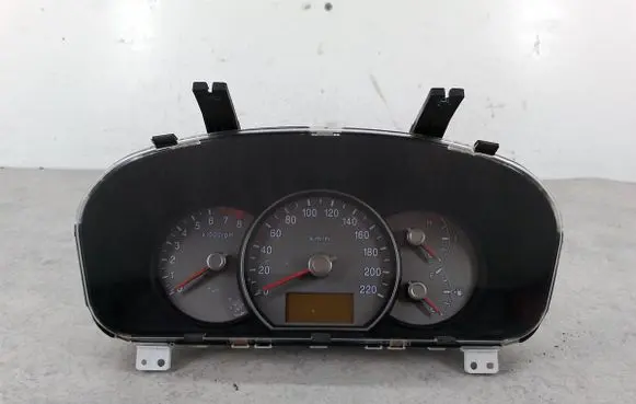 KIA Carens II Speedometer (instrument cluster) 94003-1D710