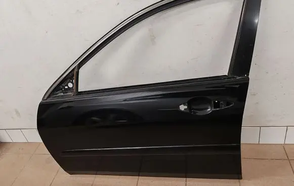 Honda Accord Front door 