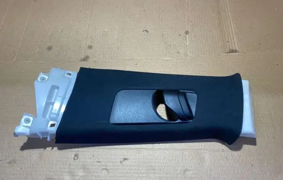 Lexus RX 450H (B) pillar trim (top) 6242048080