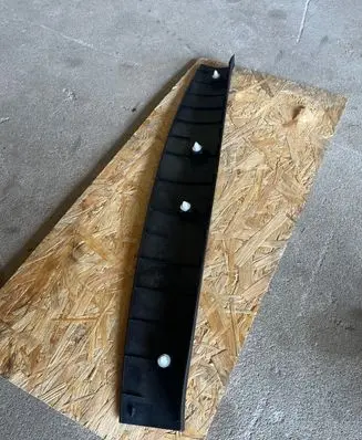 Mitsubishi Outlander Tailgate/trunk upper cover trim 7224a016