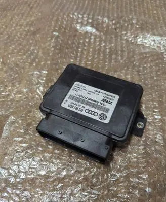 Audi A4 S4 B7 8E 8H Brake system control unit/module 4F0907801A 32620003P A2C53173612
