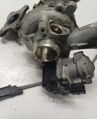 Volkswagen Golf VII Turbo 04E1457121G