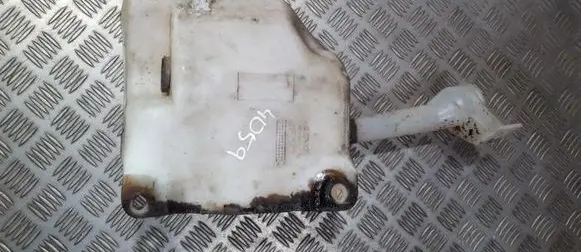Mazda 626 Windshield washer fluid reservoir/tank 860141214 860141-214