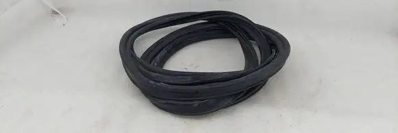 Audi Q4 Sportback e-tron Trunk rubber seal (body) 89E827705B