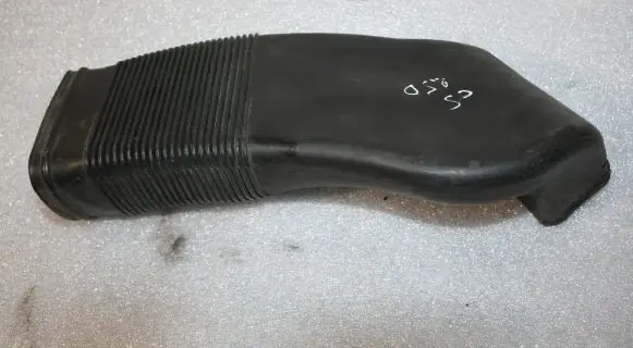 Audi A6 S6 C5 4B Air intake hose/pipe 8D0129617E