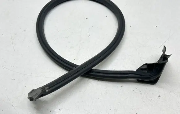 Toyota Proace Rubber seal loading door 9808813180