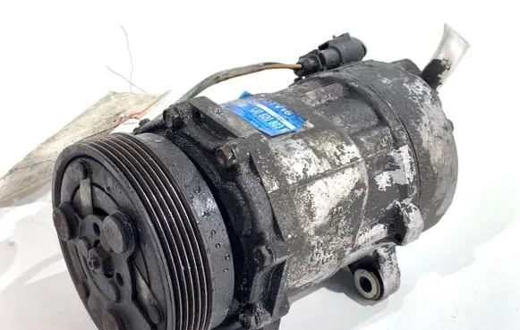 Seat Leon (1M) Air conditioning (A/C) compressor (pump) 1J0820803K