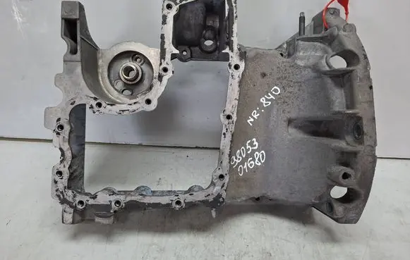 Peugeot 208 I Oil sump S27635840 9805301680