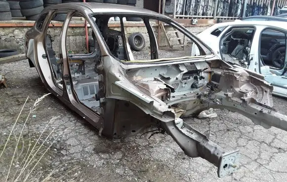Volvo XC60 Front quarter panel 