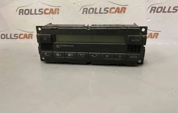 Volkswagen PASSAT B5.5 Climate control unit