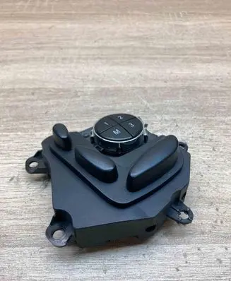 Mercedes-Benz CLS C219 Seat memory switch 2113217979