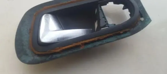 Rear door interior handle