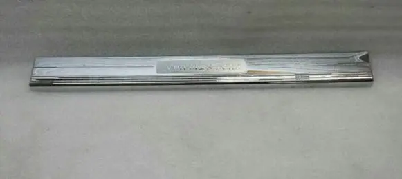Mercedes-Benz CLS C219 Front sill trim cover A2196800135