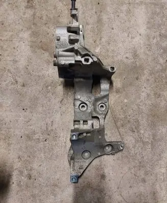 Audi A3 S3 8V Generator/alternator bracket 04L903143B
