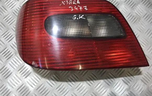 Citroen Xsara Rear/tail lights