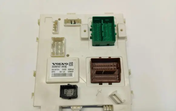 Volvo XC40 Other control units/modules 32268107