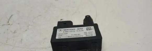 Glow plug pre-heat relay