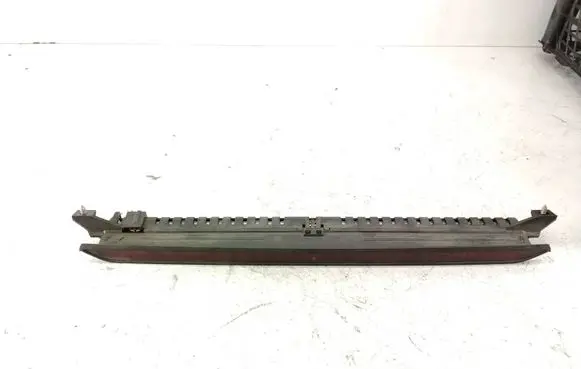 Volkswagen PASSAT B5.5 Third/center stoplight 1J6945097D